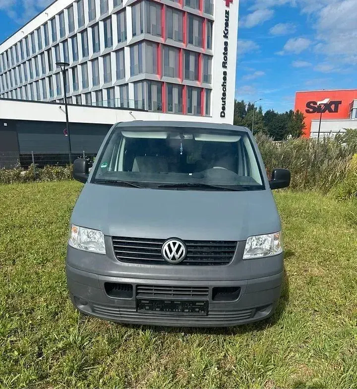 Gebraucht VW T5 102 PS (75 kW) 2006 Grau Van
