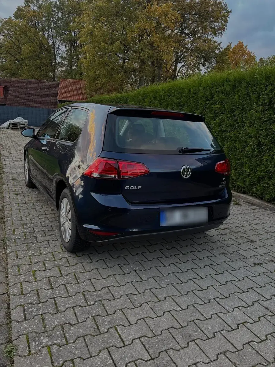 Second-hand VW Golf VII 86 CP (63 kW) 2014 Albastru Hatchback
