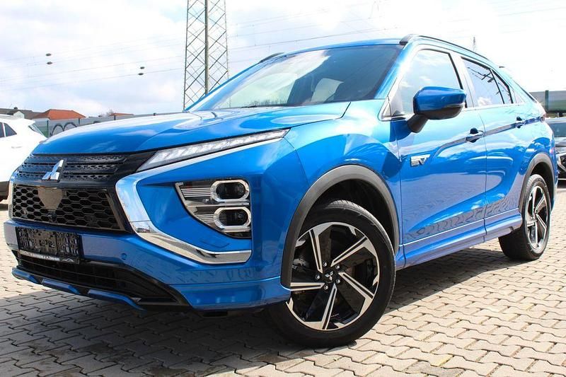 Gebraucht Mitsubishi Eclipse Cross 188 PS (138 kW) 2024 Blau SUV
