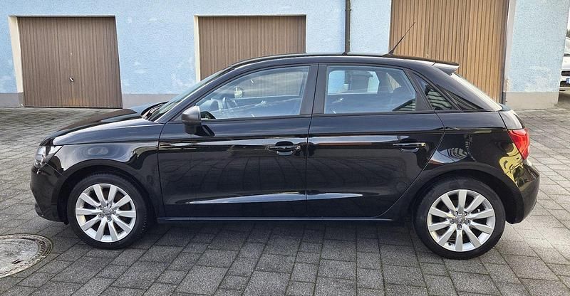 Gebraucht Audi A1 Sportback Ambition 122 PS (89 kW) 2013 Schwarz Kleinwagen