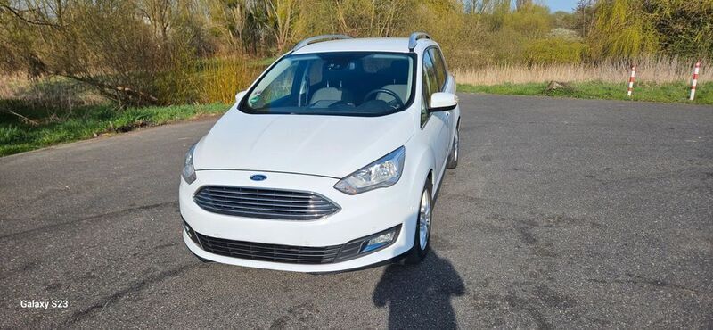 Weiß Gebraucht 2018 Ford Grand C-Max Titanium Van / Kleinbus | 9.500 € (Superpreis) - Bild 1/4