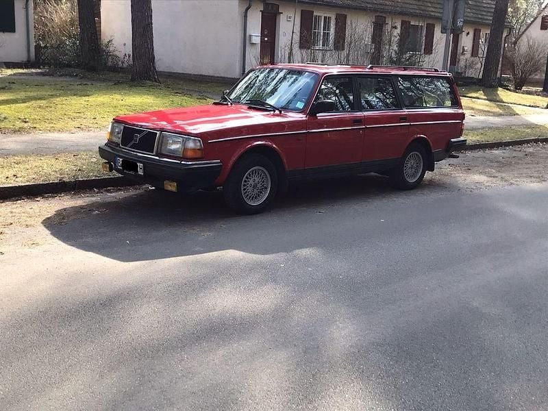 Gebraucht Volvo 240 79 PS (58 kW) 1991 Rot Kombi