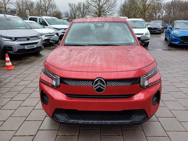 Gebraucht Citroën C3 PureTech 101 PS (74 kW) 2025 Rot (elixier rot) Kleinwagen