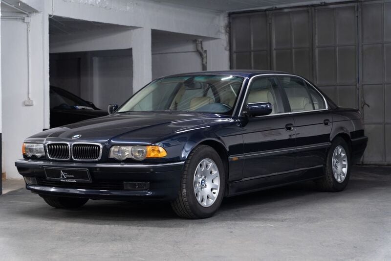 Blau Gebraucht 2000 BMW 728 Limousine | 6.490 € (Superpreis) - Bild 1/4