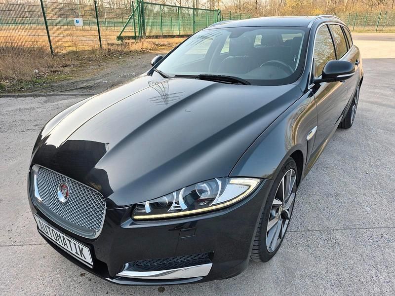 Gebraucht Jaguar XF 163 PS (119 kW) 2014 Grau Kombi