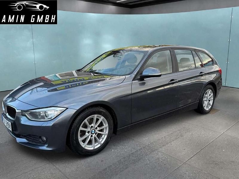Grau Gebraucht 2014 BMW 318 Kombi | 6.999 € (Etwas zu teuer) - Bild 1/4