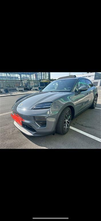 Gebraucht Porsche Macan 300 kW (408 PS) 2025 Grau SUV