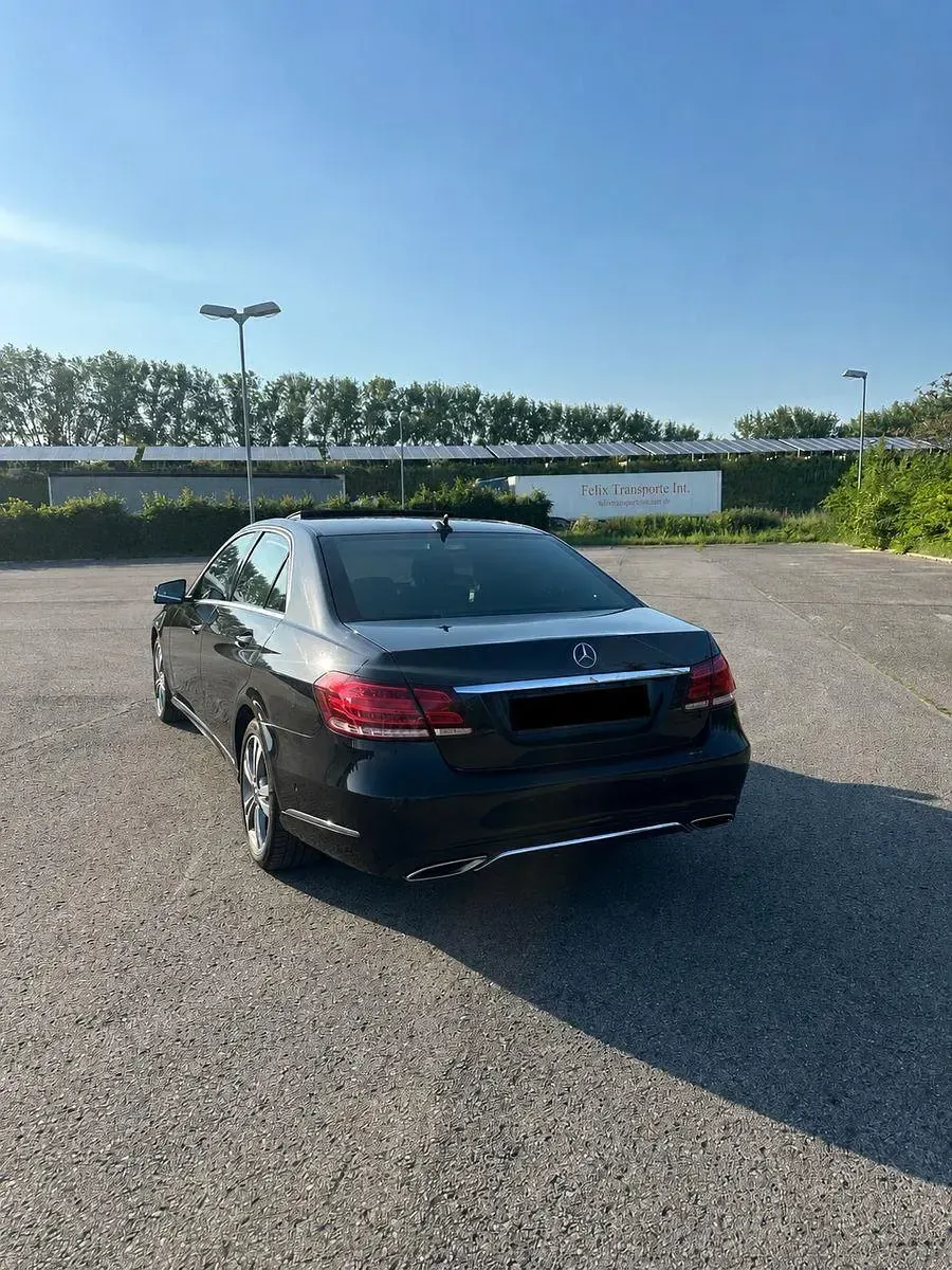 Gebraucht Mercedes E250 Avantgarde 254 PS (186 kW) 2014 Schwarz Limousine