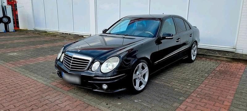 Gebraucht Mercedes E320 2006 Braun Limousine