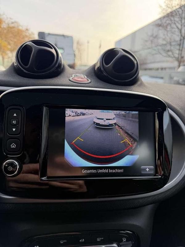 Second-hand Smart ForFour Passion 71 CP (52 kW) 2016 Roșu Hatchback