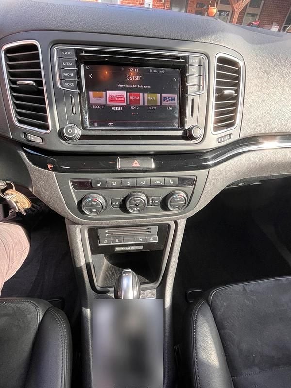 Gebraucht VW Sharan 150 PS (110 kW) 2017 Grau Van / Kleinbus