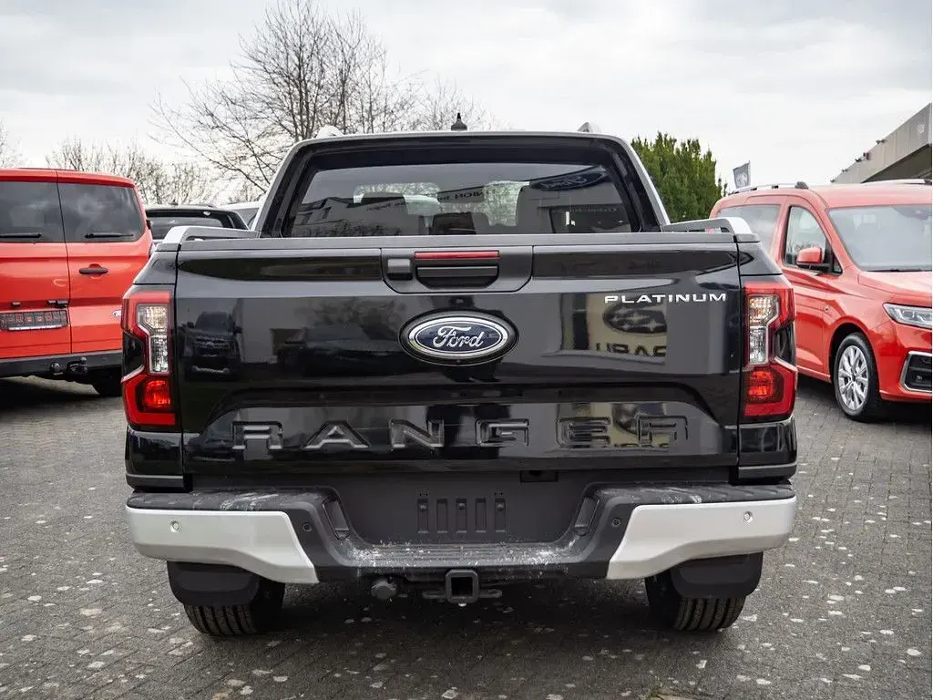 Nowe Ford Ranger Platinum 241 KM (177 kW) 2026 Czarny Pickup