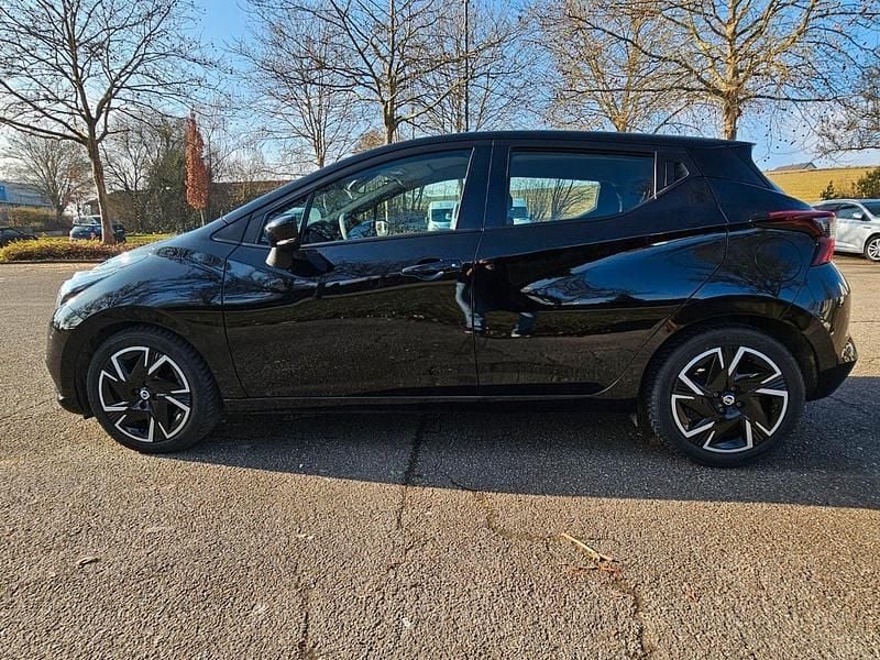Gebraucht Nissan Micra Acenta 92 PS (67 kW) 2022 Schwarz Kleinwagen
