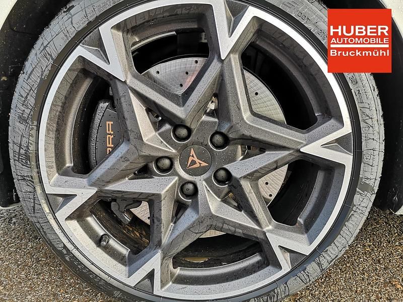 Neu Cupra Leon VZ 333 PS (244 kW) 2025 Taigagrau taigagrau Kombi