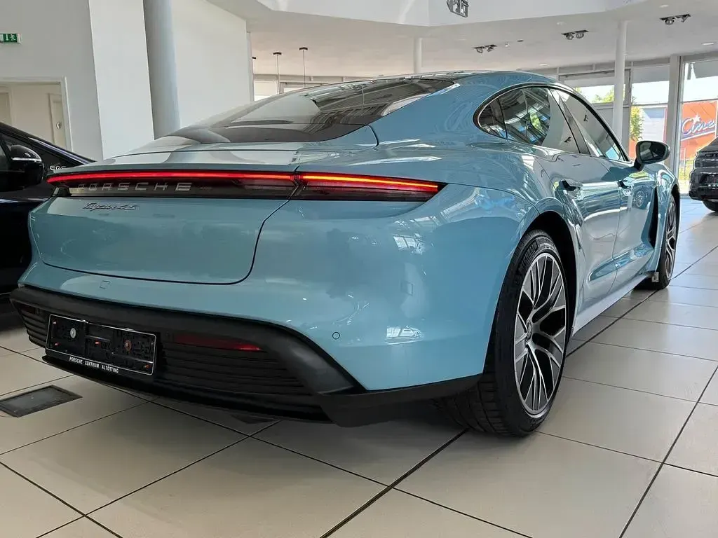 Gebraucht Porsche Taycan 4S 419 kW (571 PS) 2021 Blau Limousine