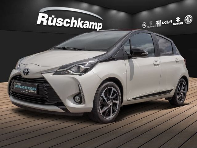 Silber Gebraucht 2020 Toyota Yaris Style Kleinwagen | 16.980 € (Fairer Preis) - Bild 1/4