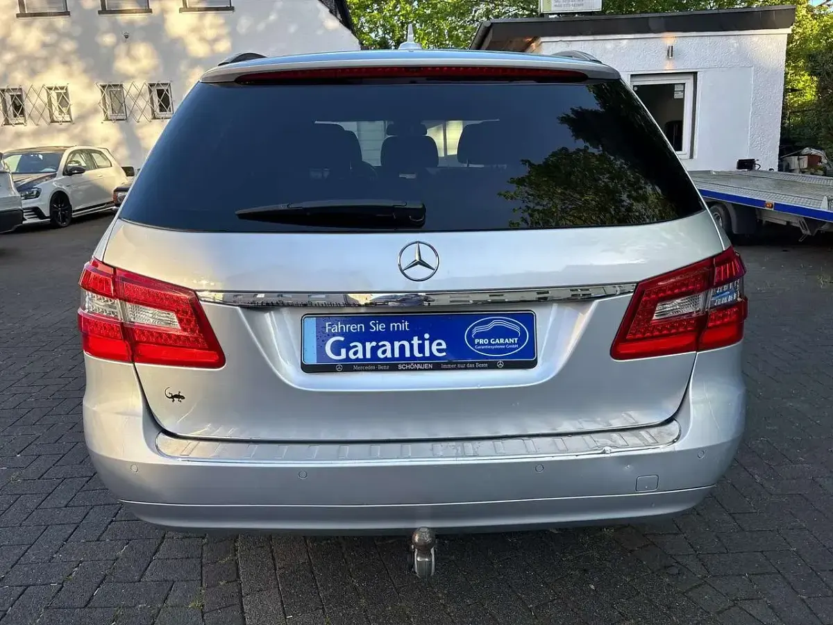 Usata Mercedes E220 170 CV (125 kW) 2012 Argento Station wagon