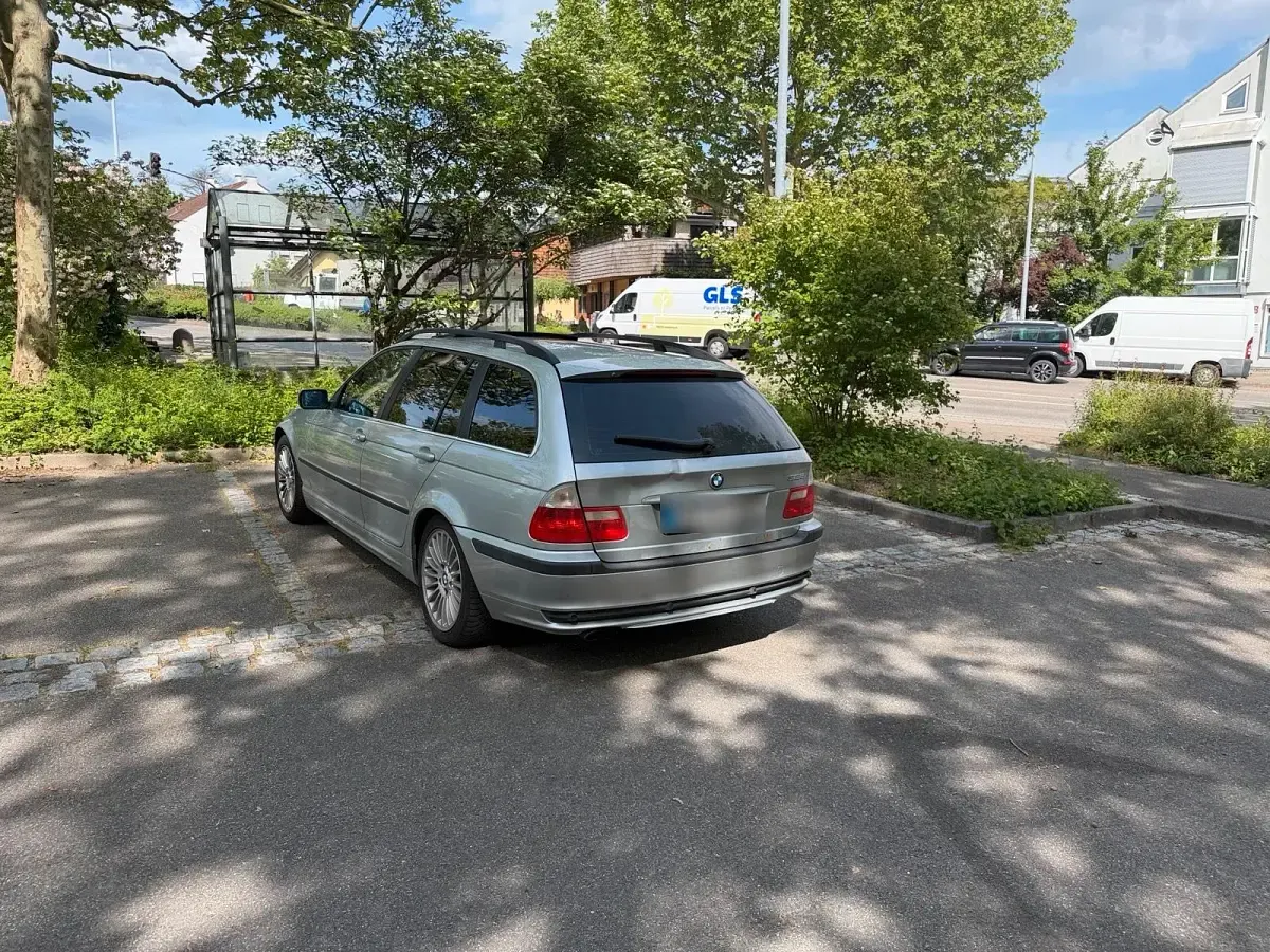 Gebraucht BMW 328 193 PS (141 kW) 2000 Silber Kombi
