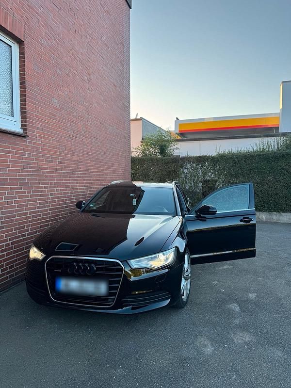 Schwarz Gebraucht 2013 Audi A6 Kombi | 15.900 € (Etwas zu teuer) - Bild 1/4