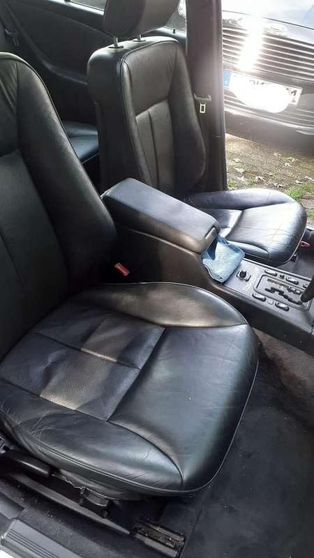 Gebraucht Mercedes E240 Classic 170 PS (125 kW) 1999 Blau Kombi