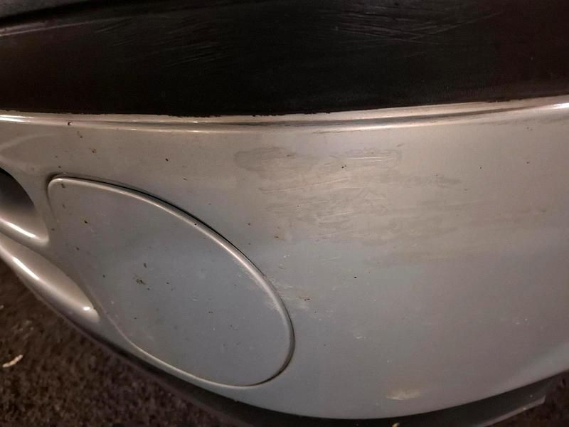 Gebraucht Renault Clio II 58 PS (42 kW) 2001 Silber Kleinwagen