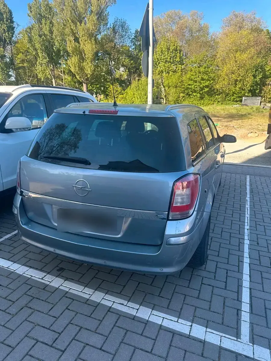 Gebraucht Opel Astra 2008 Silber Kombi