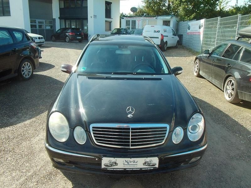 Gebraucht Mercedes E320 Avantgarde 224 PS (164 kW) 2004 Schwarz Kombi