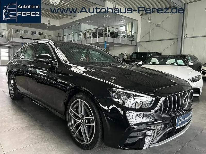 Obsidianschwarz metallic Gebraucht 2023 Mercedes E53 AMG AMG Kombi | 65.999 € (Fairer Preis) - Bild 1/4