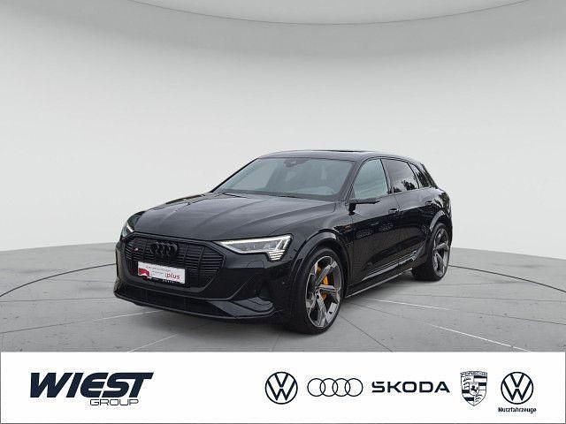 Mythosschwarz metallic Gebraucht 2021 Audi e-tron Ambiente SUV | 45.680 € (Guter Preis) - Bild 1/4