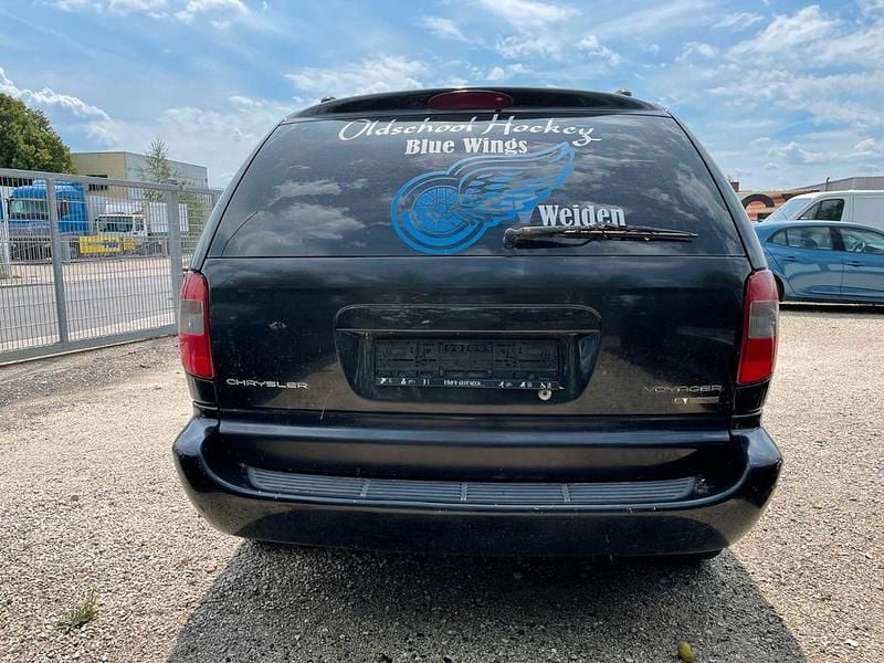 Gebraucht Chrysler Voyager 143 PS (105 kW) 2006 Schwarz Van / Kleinbus