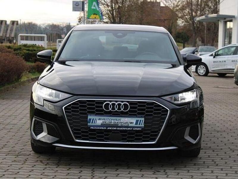 Gebraucht Audi A3 Advanced Plus 110 PS (80 kW) 2021 Schwarz Limousine