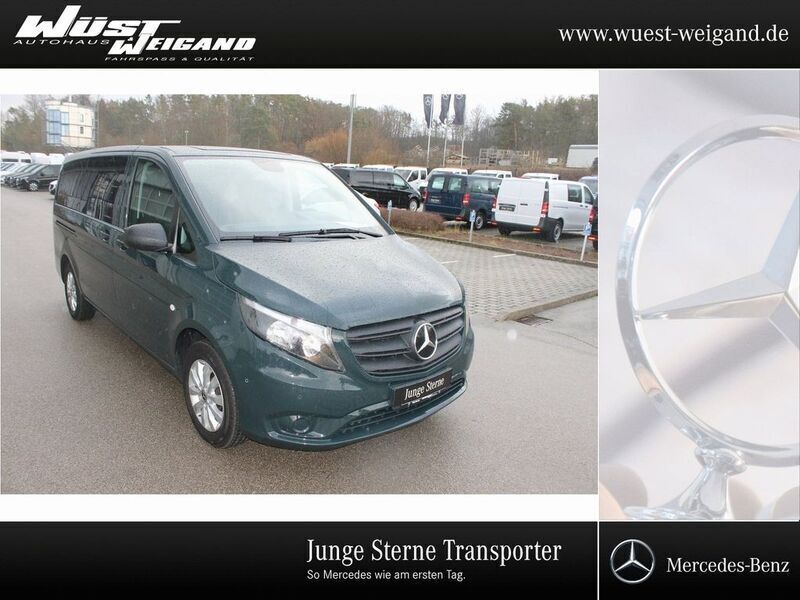 Granitgrün Gebraucht 2021 Mercedes Vito Van / Kleinbus | 39.990 € - Bild 1/4