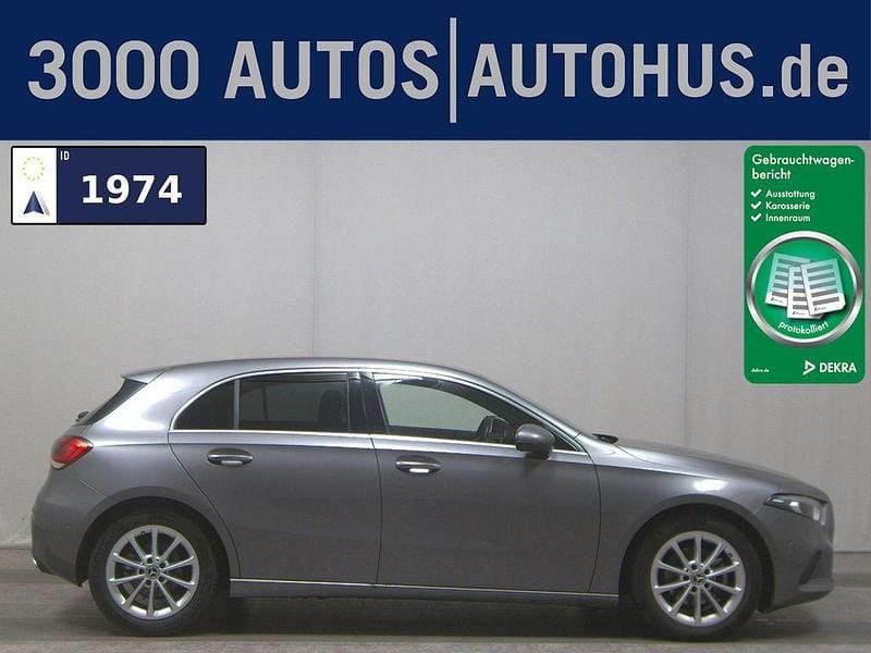 Gebraucht Mercedes A160 Progressive 109 PS (80 kW) 2022 Grau Limousine
