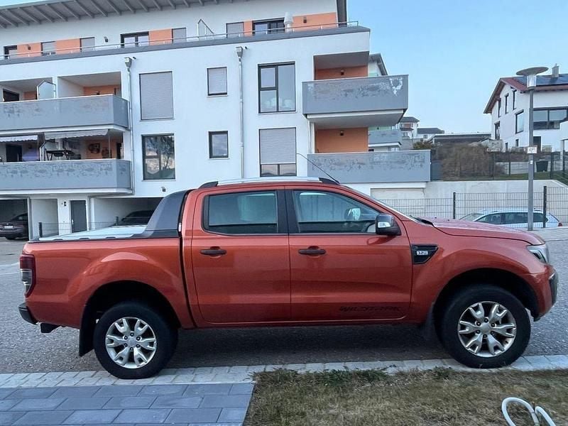 Orange Gebraucht 2014 Ford Ranger Abholung | 9.999 € - Bild 1/4