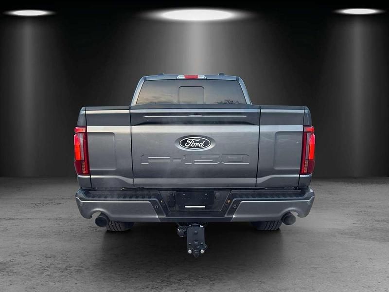 Neu Ford V8 Lariat 401 PS (294 kW) 2026 Graphite grey SUV