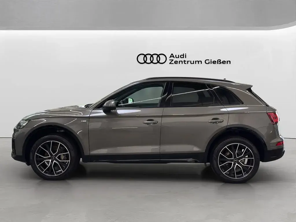 Gebraucht Audi Q5 Competition 204 PS (150 kW) 2023 Grau SUV