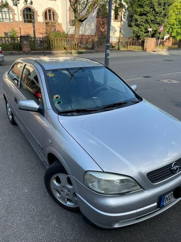 Silber Gebraucht 1999 Opel Astra Limousine | 950 € (Superpreis) - Bild 1/4