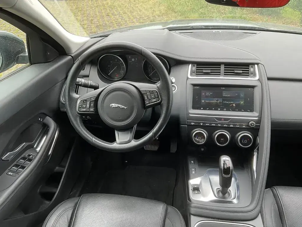 Gebraucht Jaguar E-Pace SE 250 PS (183 kW) 2018 Grau SUV