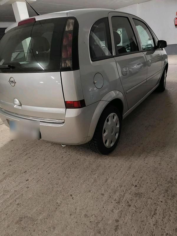 Gebraucht Opel Meriva 90 PS (66 kW) 2006 Silber Van / Kleinbus