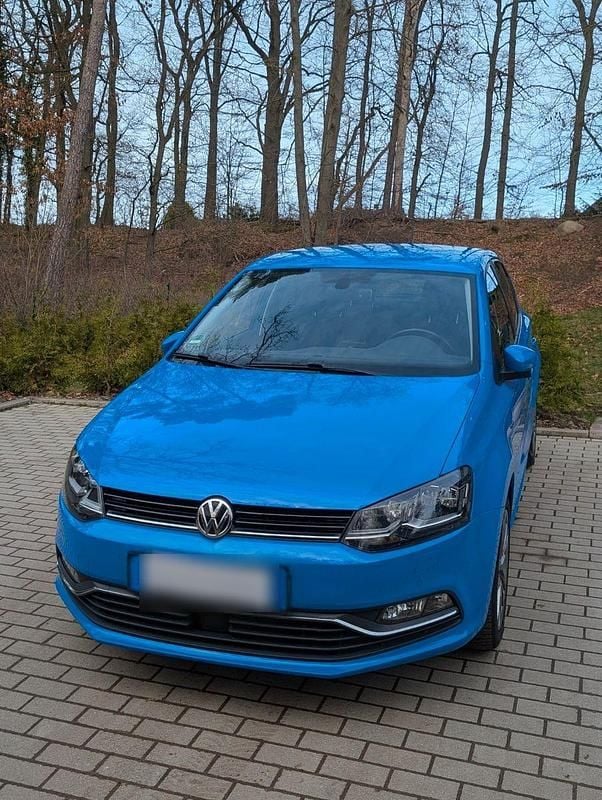 Gebraucht VW Polo LOUNGE 90 PS (66 kW) 2015 Blau Kleinwagen