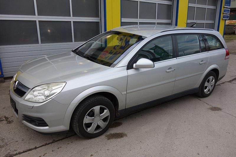 Gebraucht Opel Vectra Edition 155 PS (114 kW) 2006 Silber Kombi