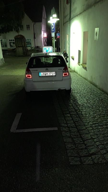 Gebraucht Citroën C2 73 PS (53 kW) 2009 Weiß Kleinwagen