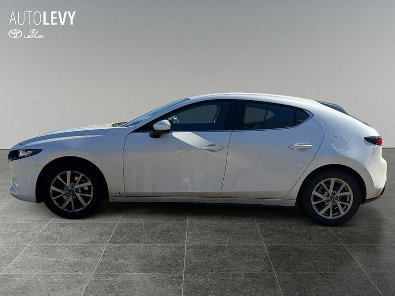 Gebraucht Mazda 3 Selection 122 PS (89 kW) 2021 Snowflake white pearl (metallic) Limousine