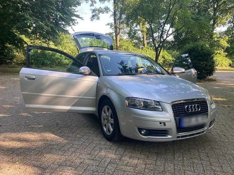 Usata Audi A3 102 CV (75 kW) 2007 Grigio Utilitaria