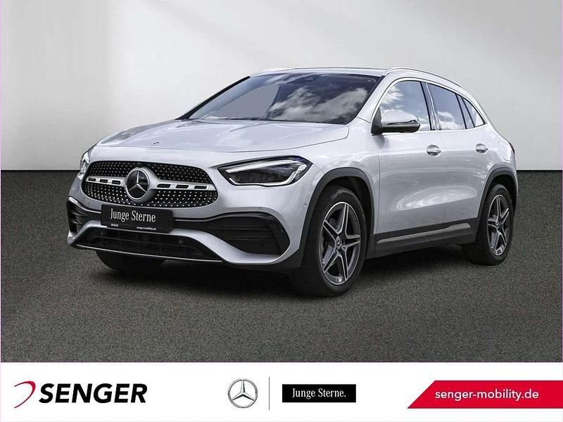 Iridiumsilber Gebraucht 2023 Mercedes GLA180 AMG line SUV | 37.490 € (Fairer Preis) - Bild 1/3