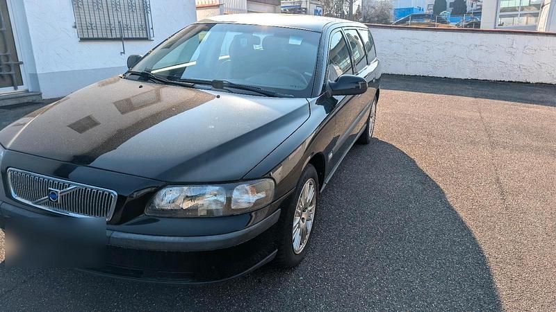 Gebraucht Volvo V70 140 PS (102 kW) 2001 Schwarz Kombi