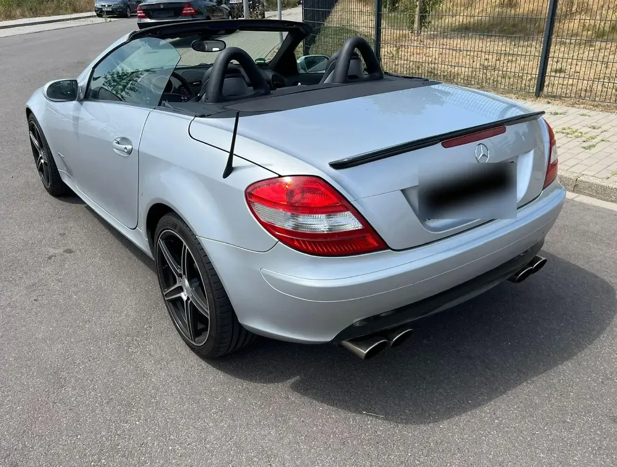 Gebraucht Mercedes SLK200 163 PS (119 kW) 2005 Silber Cabrio