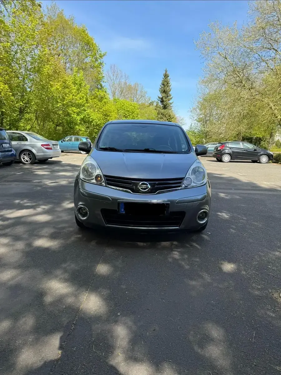 Gebraucht Nissan Note 88 PS (64 kW) 2013 Grau Kleinwagen