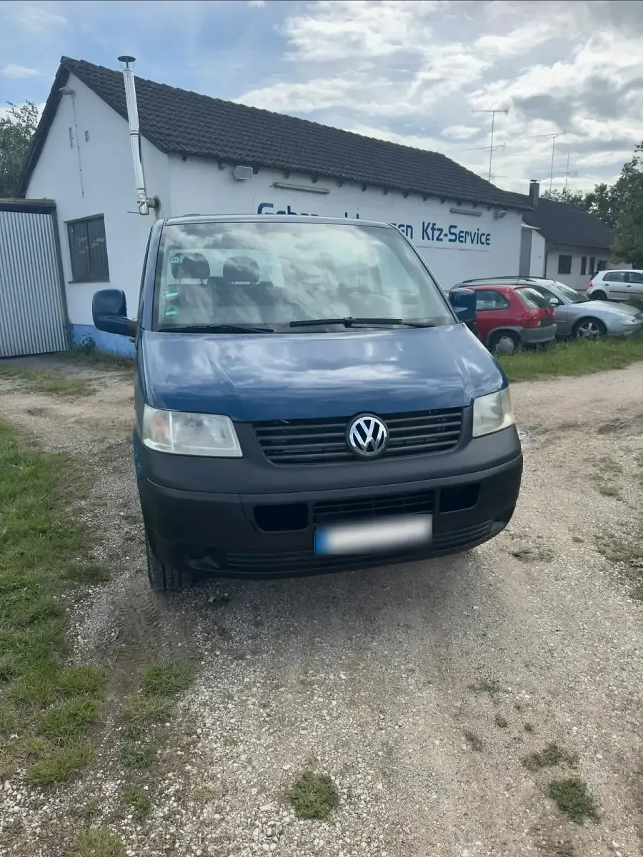 Gebraucht VW Caravelle 102 PS (75 kW) 2006 Blau Van