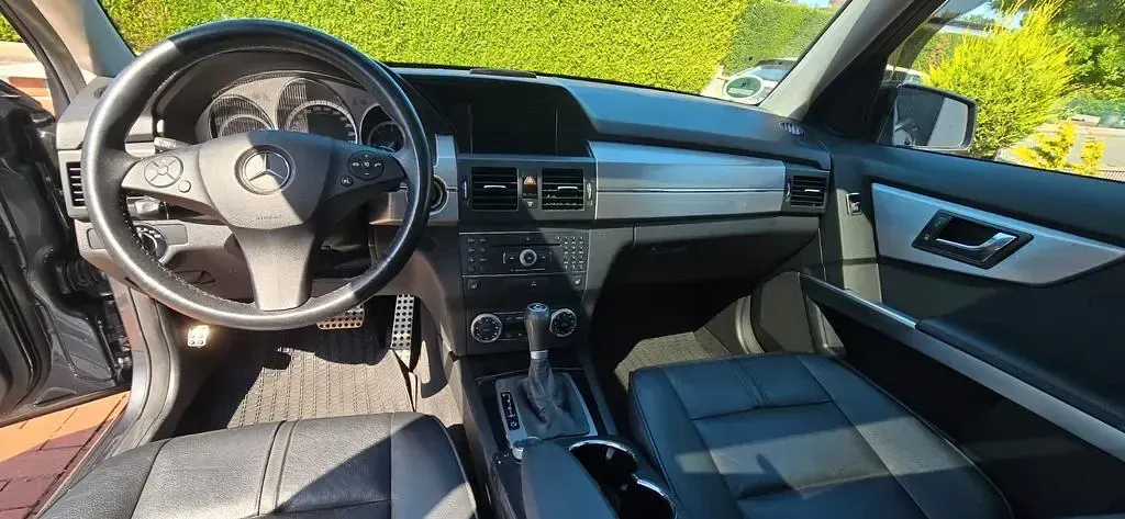 Gebraucht Mercedes GLK350 231 PS (169 kW) 2009 Grau SUV